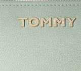 Tommy Hilfiger Paula Women's Clutch (Pastel Green)
